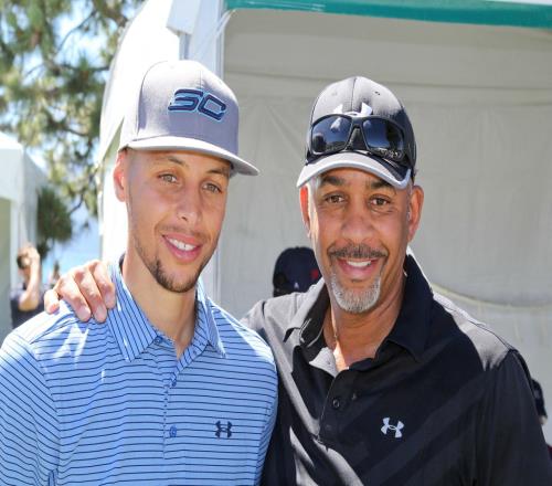 金州勇士致,敬传奇,退役伊戈达,星际娱乐官网,星际娱乐品牌,星际娱乐精彩,星际娱乐娱乐